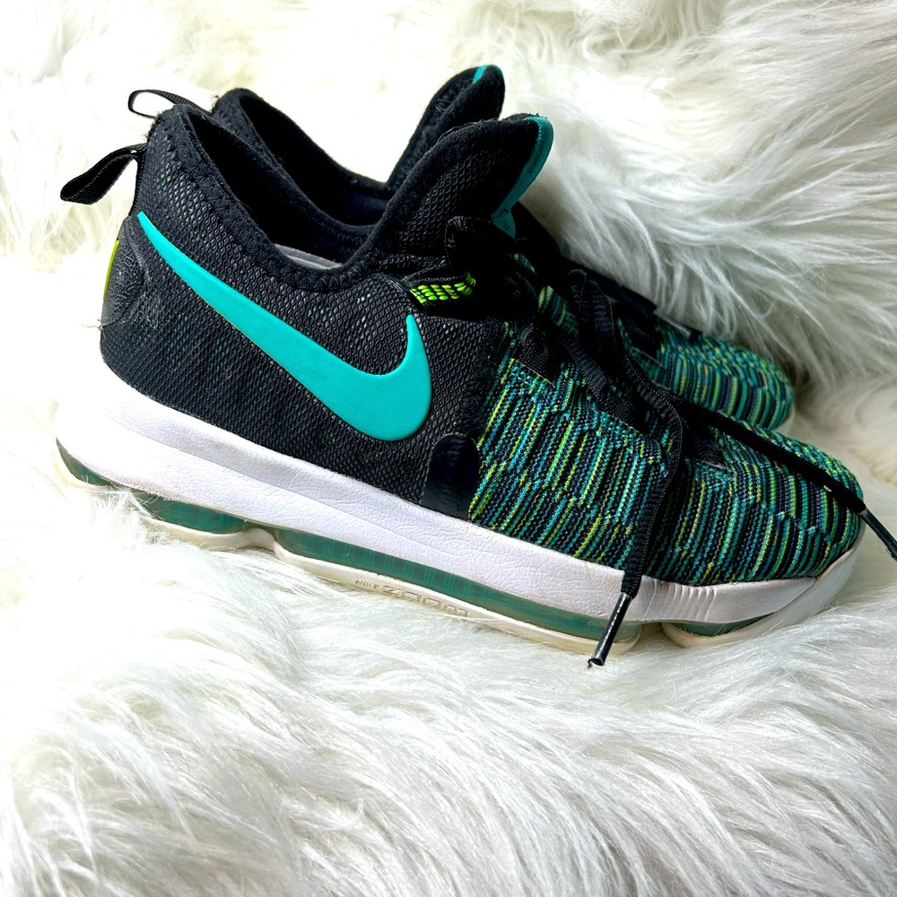 Nike ZOOM KD 9 GS Basketball Shoes
855908-300 Youth 5Y Jade Birds of Paradise.